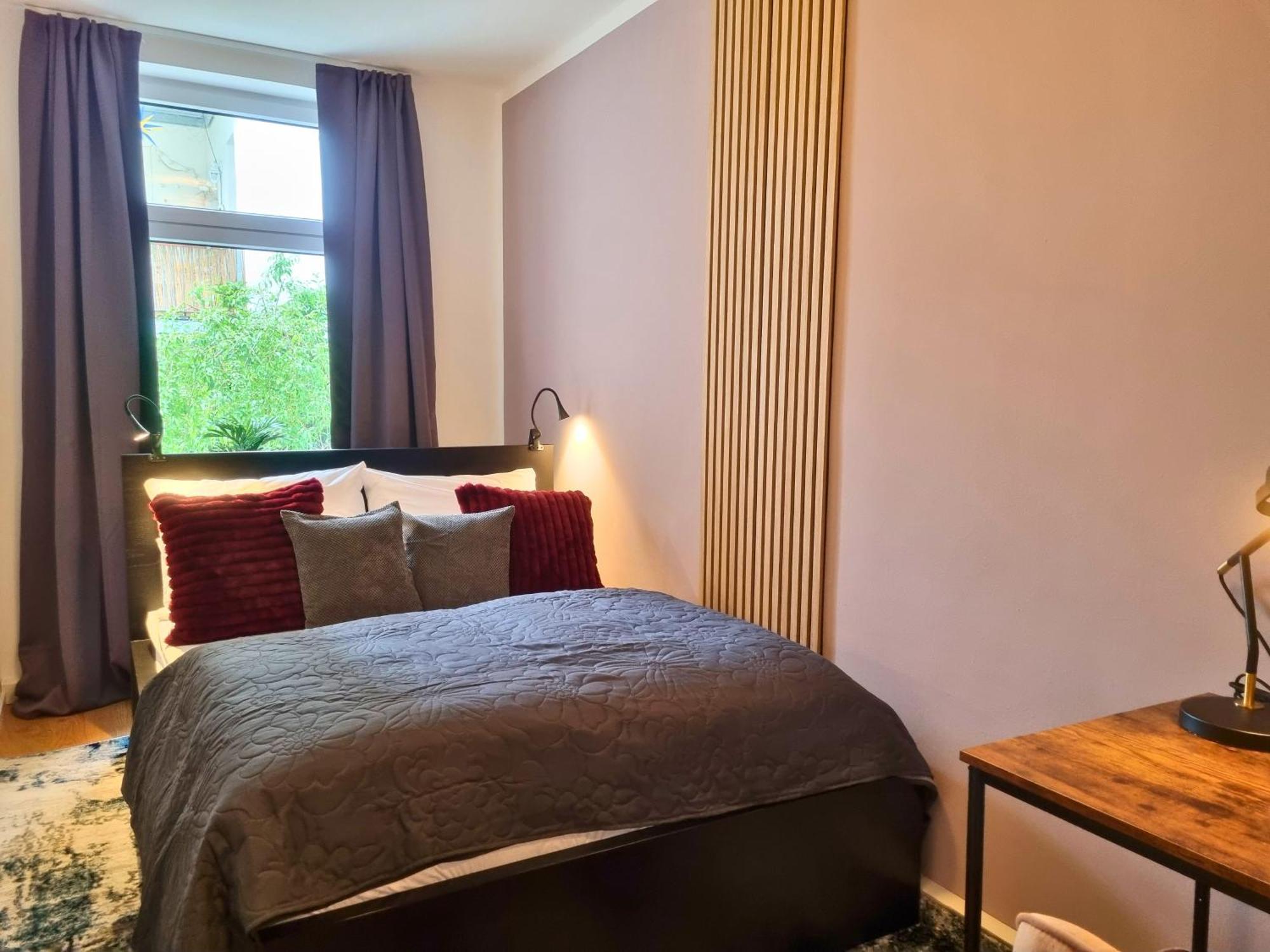 Maremar - Style-Loft Am Ferberturm - 2 Schlafzimmer - Luxus Boxspringbett - Arbeitsplaetze - Highspeed Wlan Gera Esterno foto
